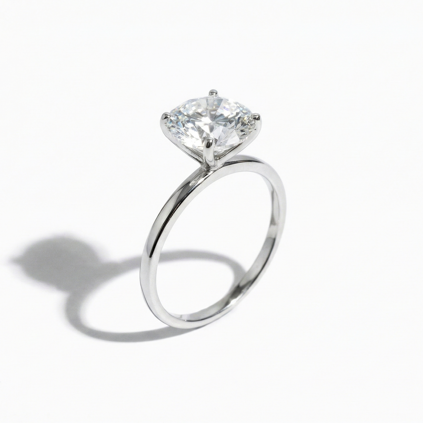 טבעת זרקון עגול